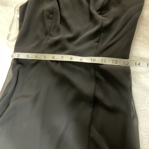 BELLA BRIDES MAIDS Chic Black One-Shoulder Evening Gown - Picture 7 of 15